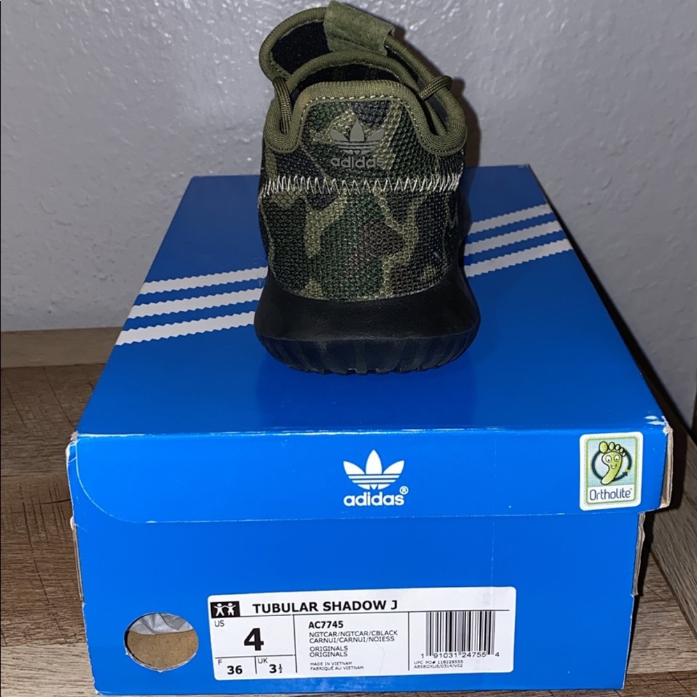 Children’s Size Adidas Tubulars
